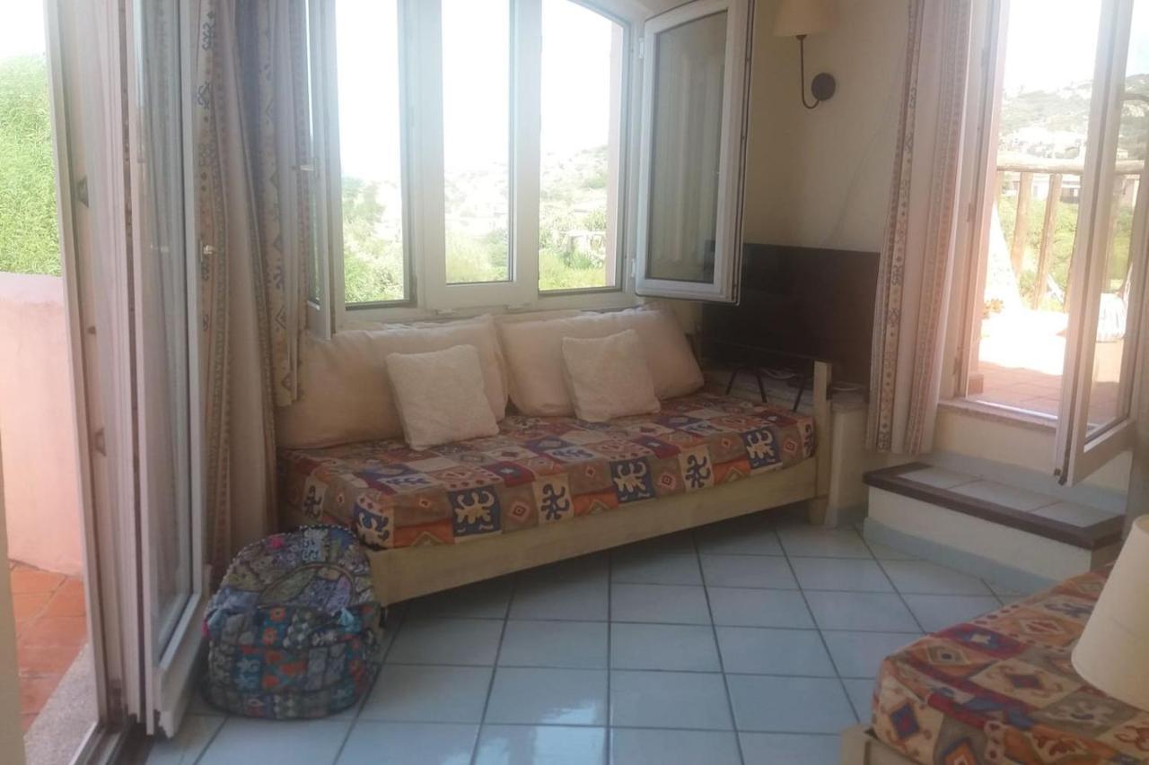 Un Angolo Di Paradiso A Pochi Passi Dal Mare Nel Villaggio Calarossa Isola Rossa Exterior photo